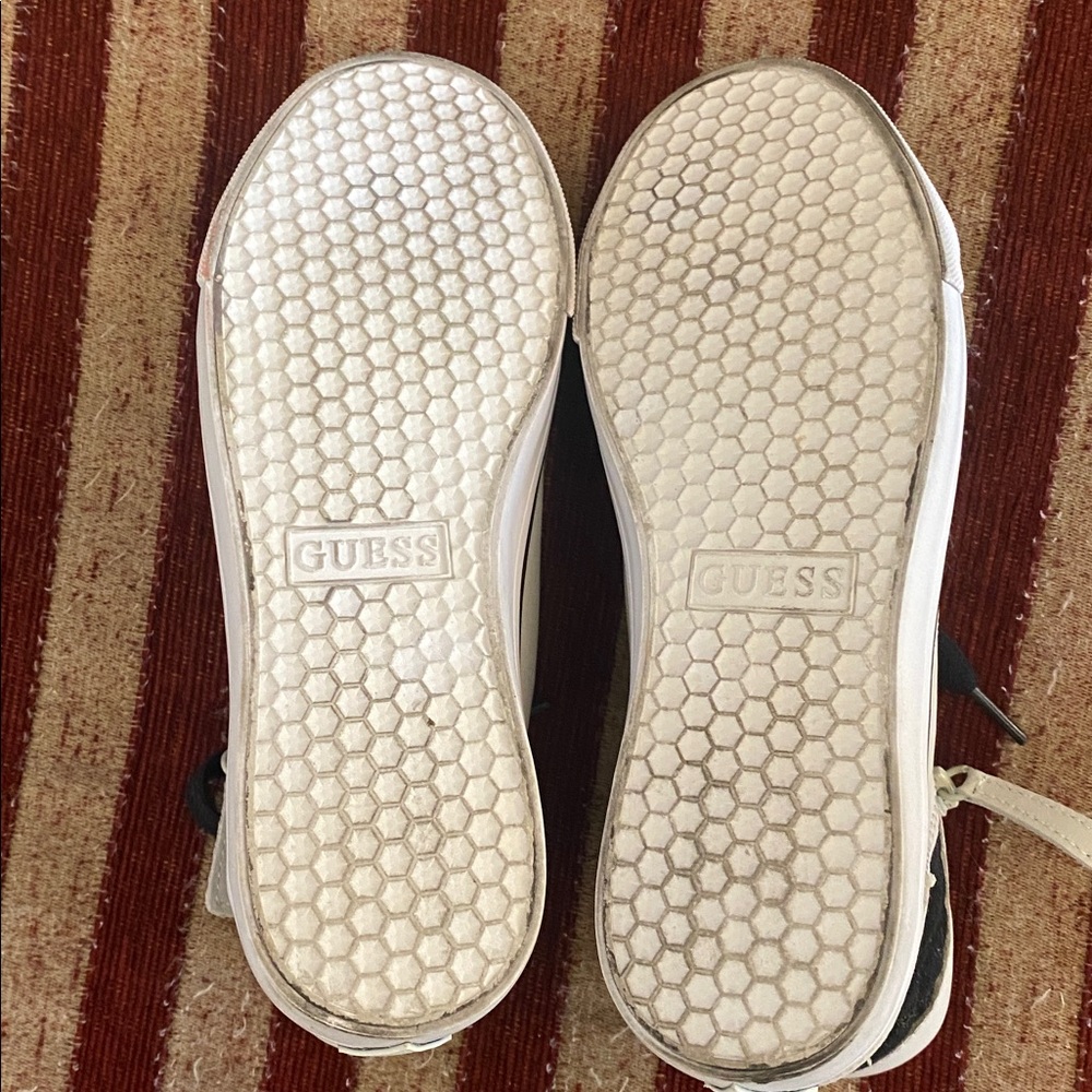 Guess Black and White Sneakers with gold and silver accents. Size 6 1/2 - Picture 15 of 15